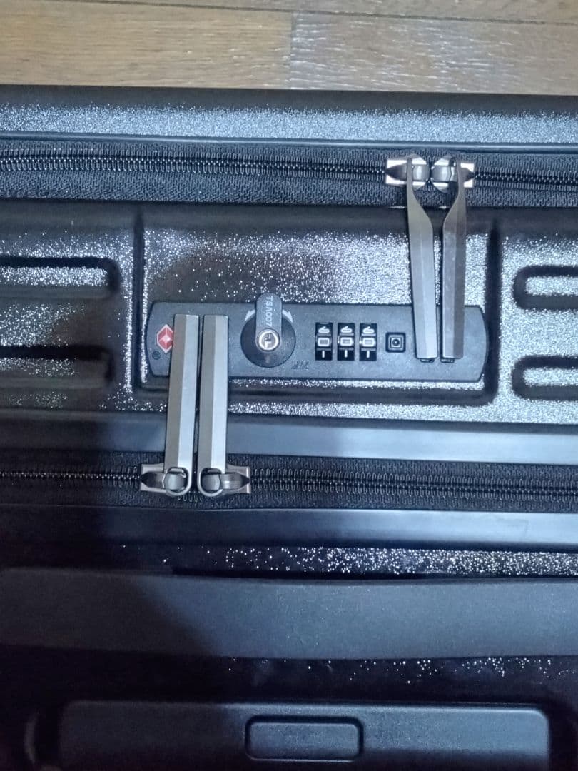 美品 20インチキャリーケース ブラック