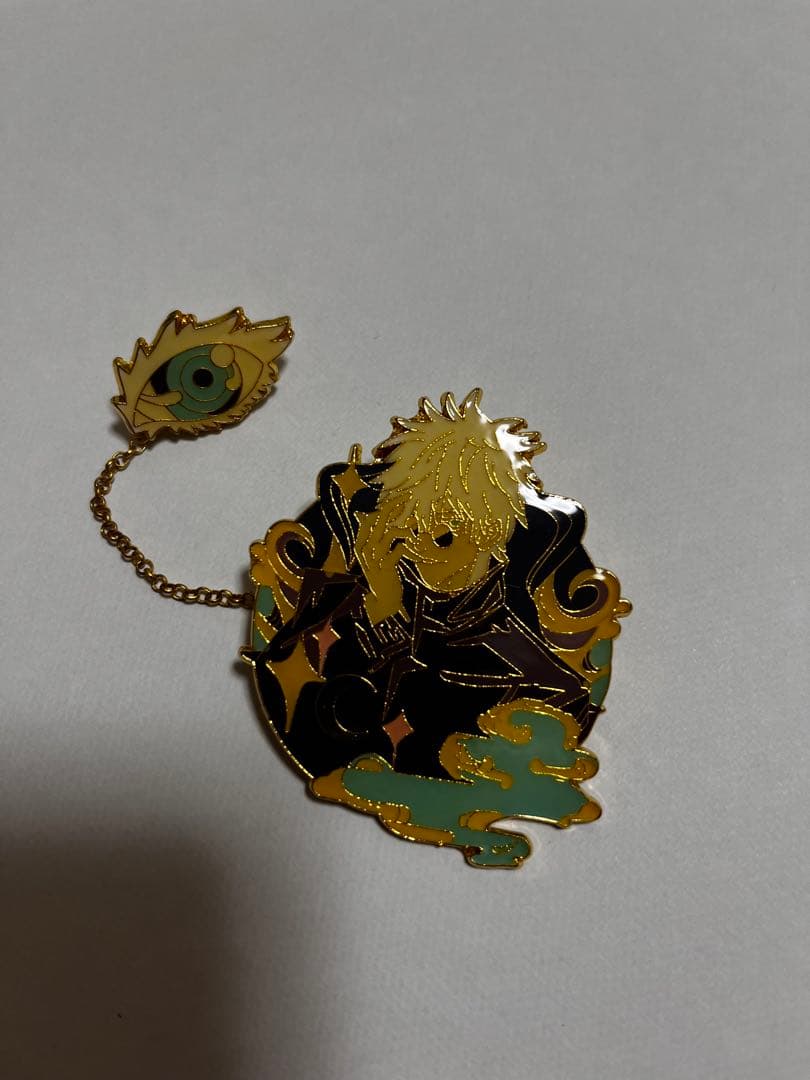 呪術廻戦 ピンバッジ8点まとめ売り（アルバム付き）