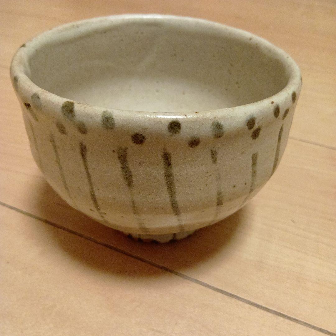 吉田喜彦　土灰釉線文　茶碗