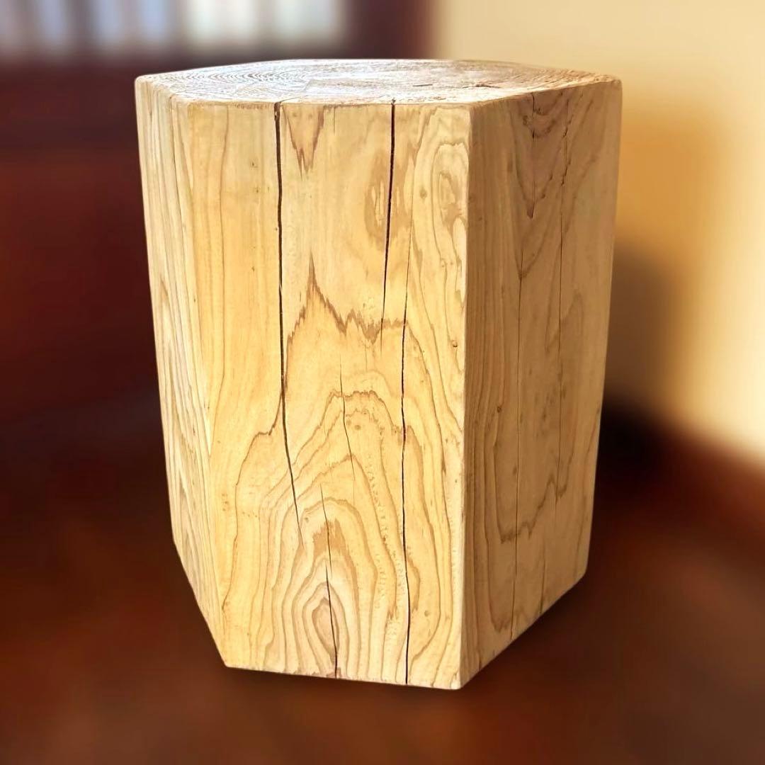 太い丸太スツールhexagon(スギ)#3