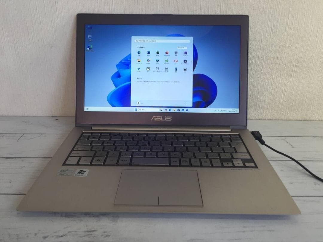 ASUS UX31E 13.3型TFT液晶　薄型・コンパクト ノートパソコン