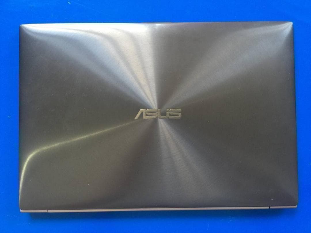 ASUS UX31E 13.3型TFT液晶　薄型・コンパクト ノートパソコン