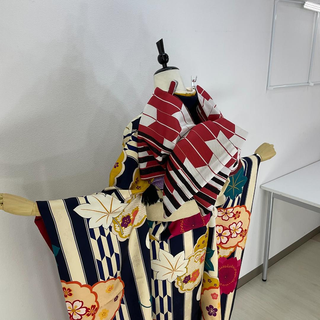 【美品　正絹お振袖　長襦袢　7点セット　Mサイズ　大正ロマン調】