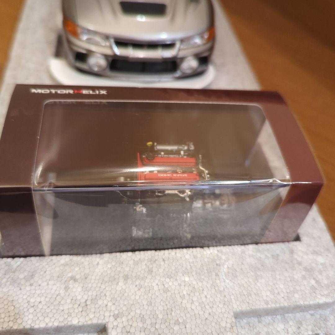 MOTOR　HELIX　三菱　ランサーエボリューションⅣ　1/18