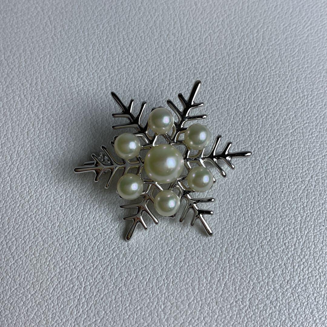 X240 ミキモト　MIKIMOTO 雪の結晶　パール　ブローチ　シルバー