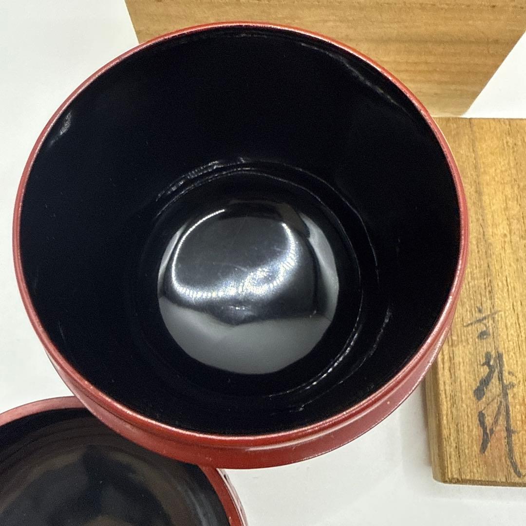 村上堆朱　泉山　牡丹唐草文　棗　赤い漆塗り棗　木箱付　未使用　保管品