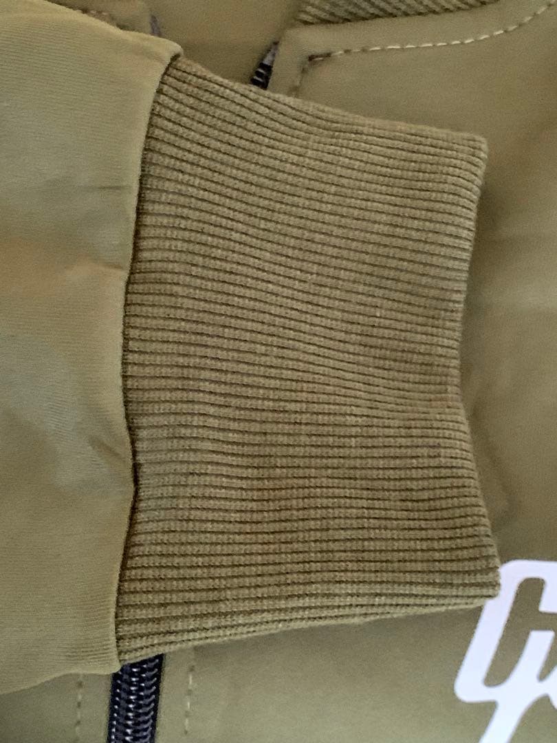 ン*シ様 Gibson カーキー色　カジュアルジャケット　サイズL相当　新品未使