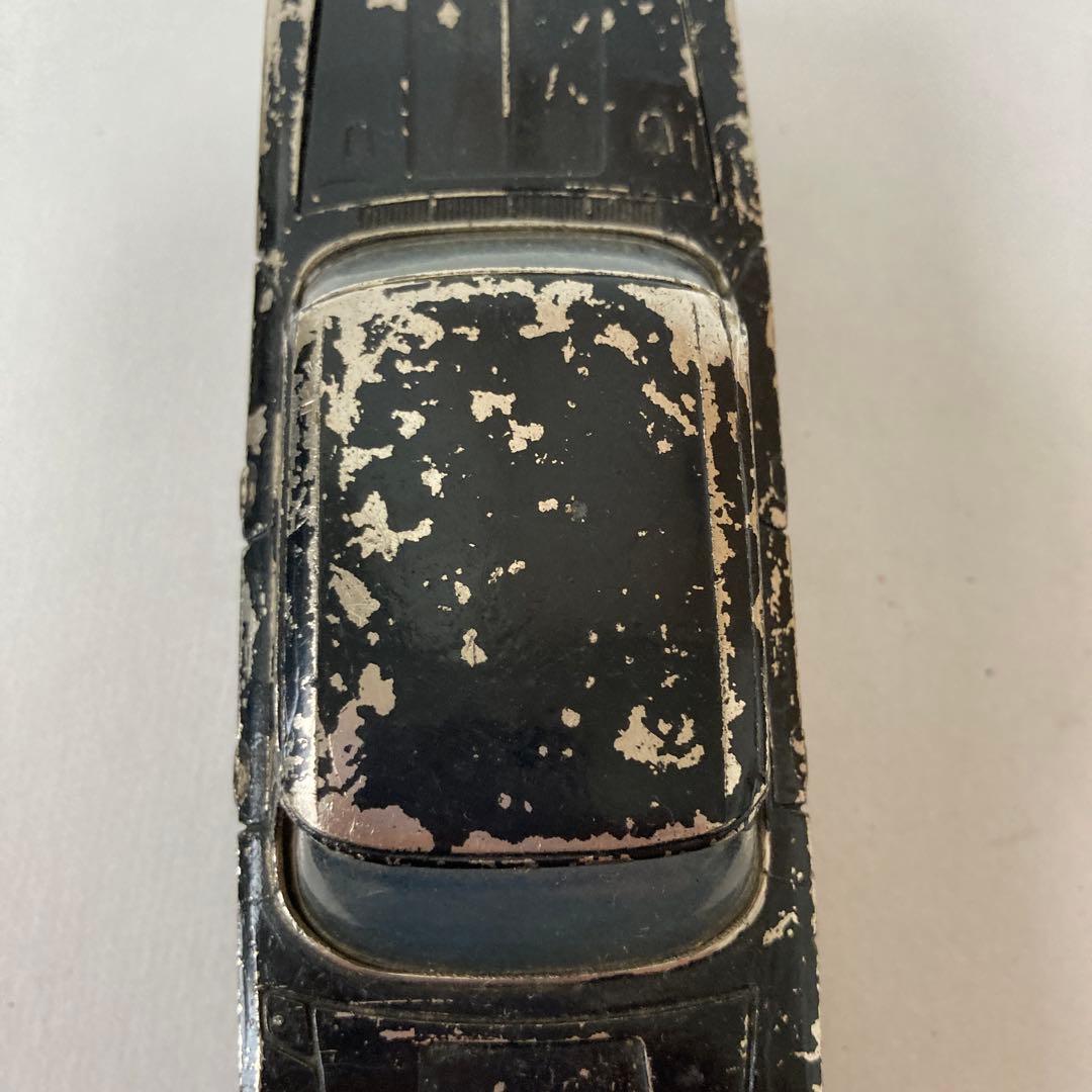 古いミニカー ボンネット開閉