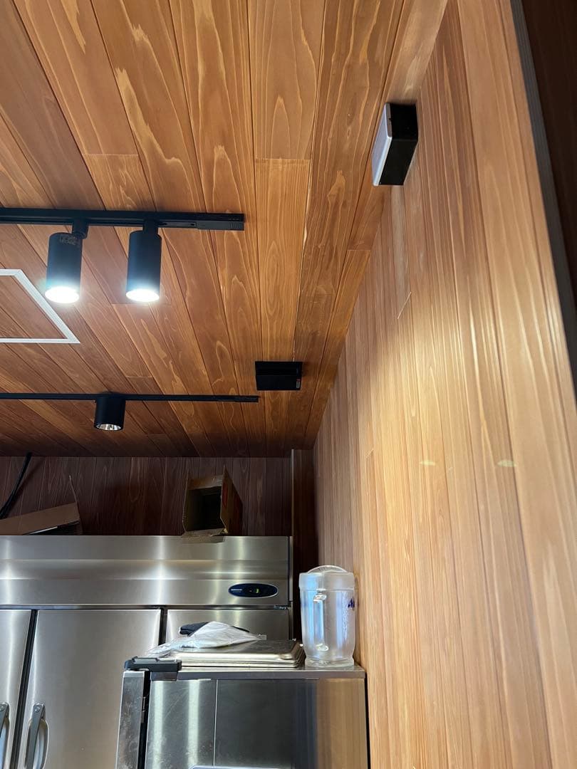 8個　コイズミスポットライト ブラック LED対応　ダクトレール用　値引き可能