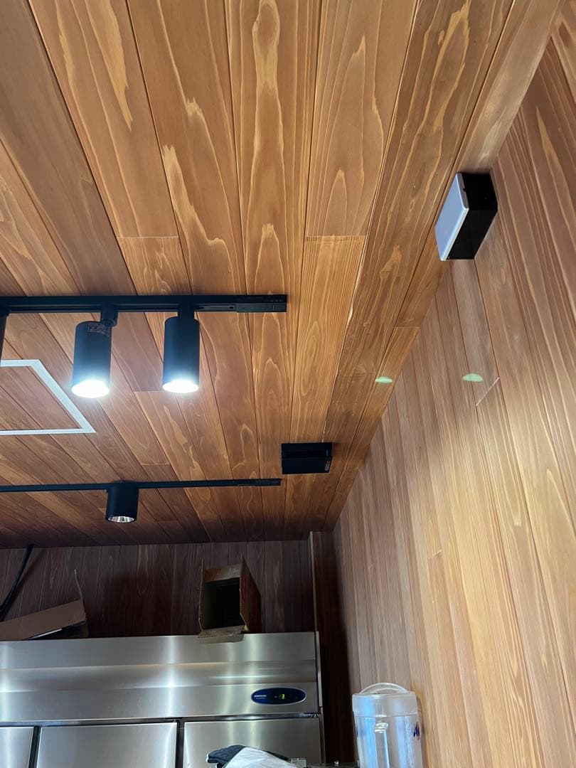 8個　コイズミスポットライト ブラック LED対応　ダクトレール用　値引き可能