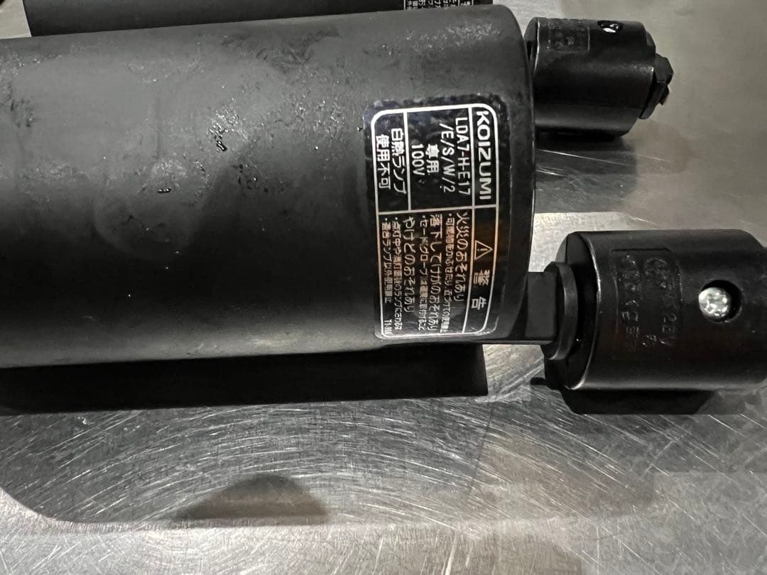 8個　コイズミスポットライト ブラック LED対応　ダクトレール用　値引き可能