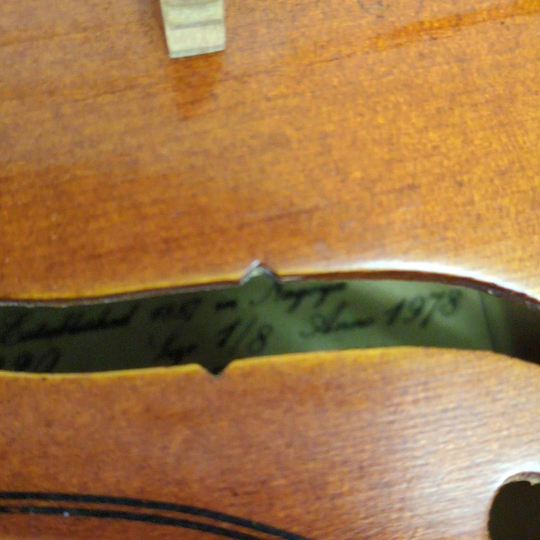 ☆鈴木バイオリン　バイオリン　1/8　No.220　1978年製　スズキ