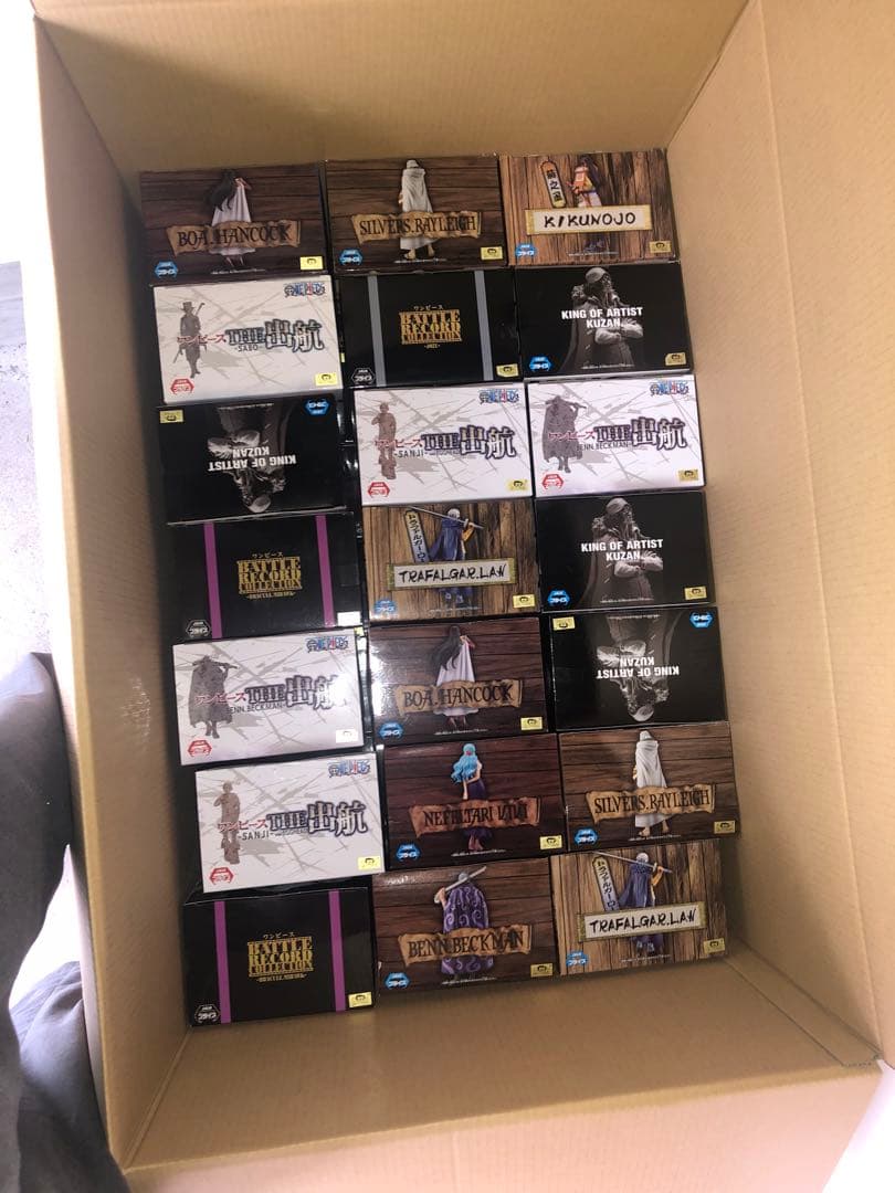 ワンピース　フィギュア　ミホーク　ゾロ　ガープ　ロー　クザン　クロコダイル63個