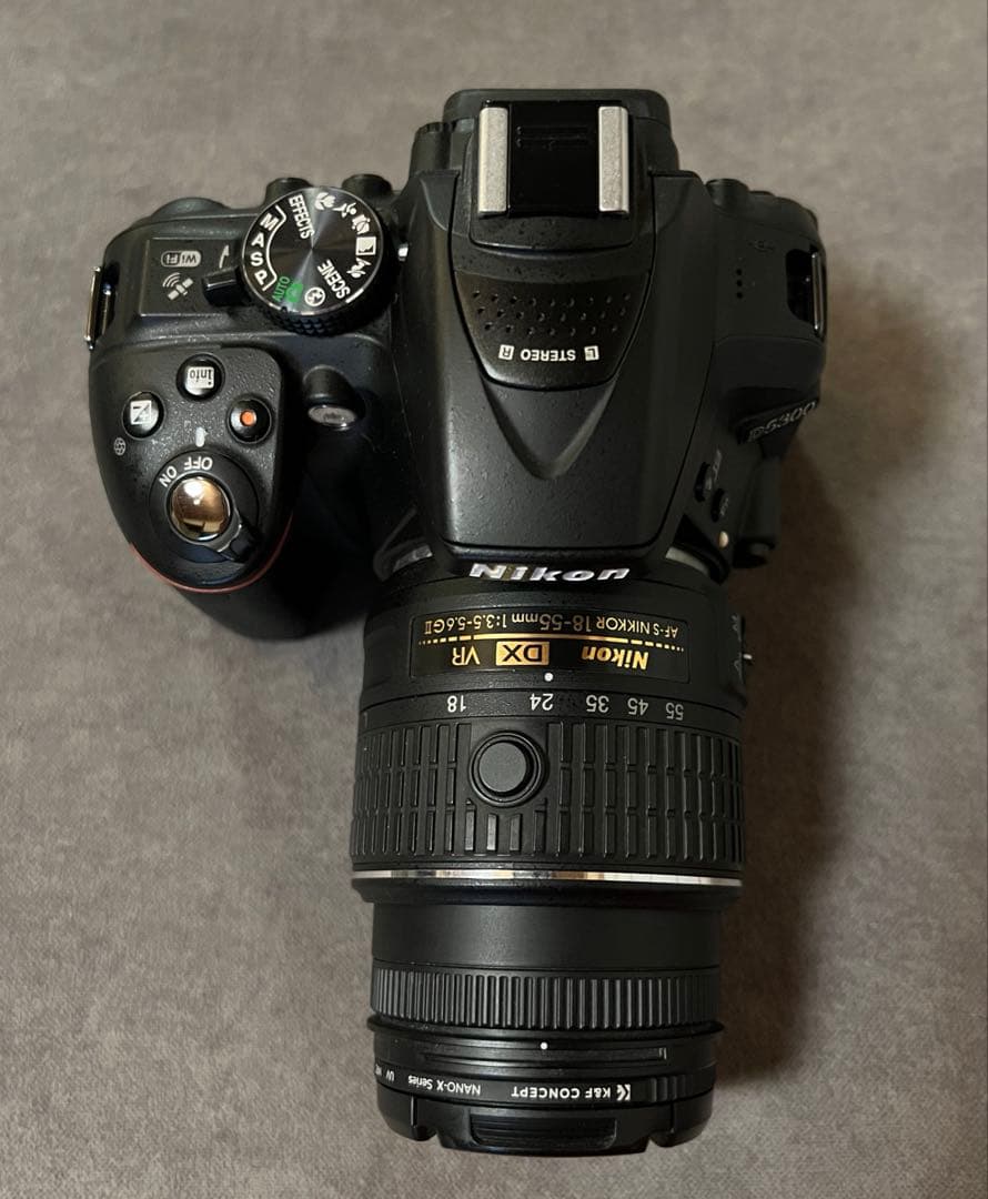 Nikon D5300 ダブルズームキットWi-Fi機能搭載【バッテリー2個付】