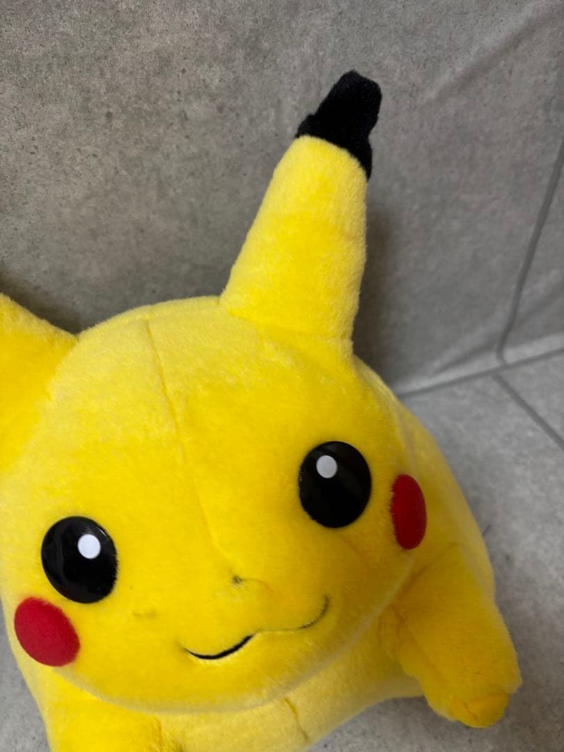 初期　TOMY ぬいぐるみ　ピカチュウ