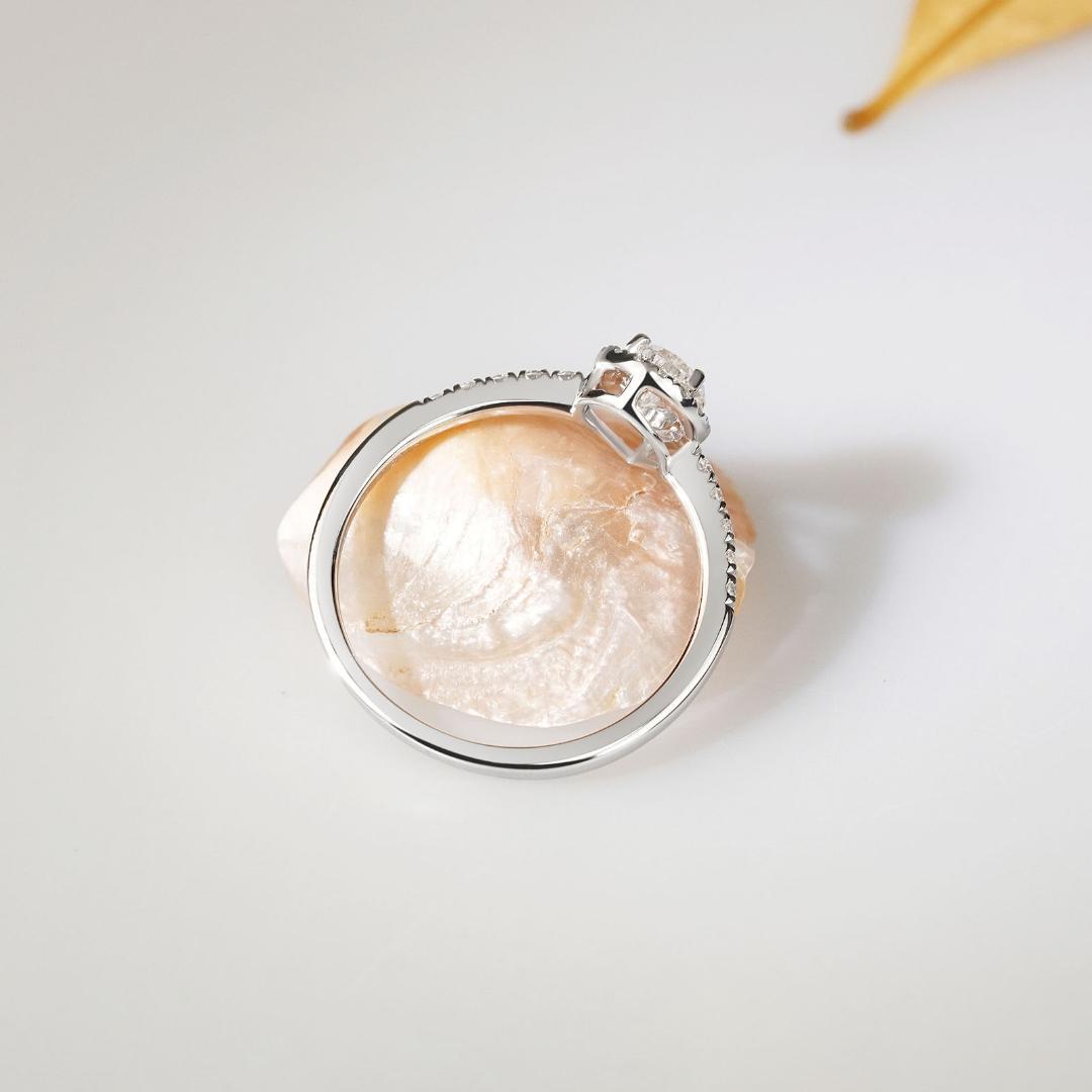 LABダイヤ水滴ヘイローリング R122H25729-W（3週間発送）