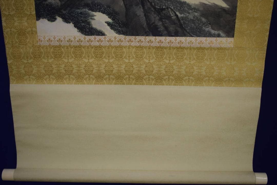 真作/日本南画院会長/理事長/河野秋邨/山水群鳥図/布袋屋掛軸HI-241