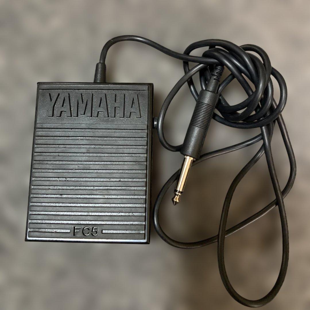 Yamaha ヤマハ　Piaggero NP-11 電子ピアノ　フットスイッチ付