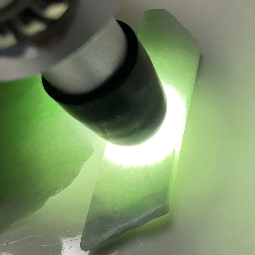 糸魚川翡翠　金山谷　3種