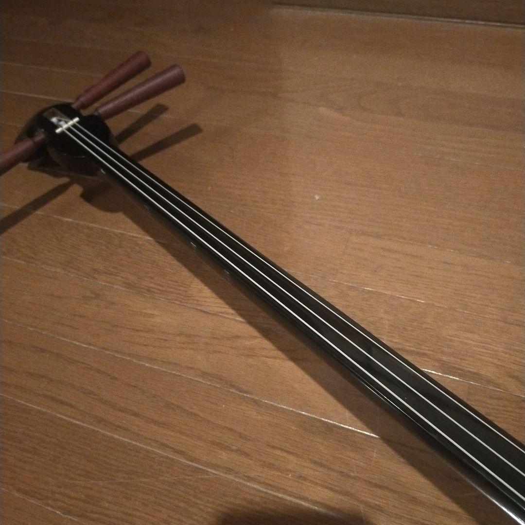 三線　沖縄　人工皮張り 　三味線　送料込み