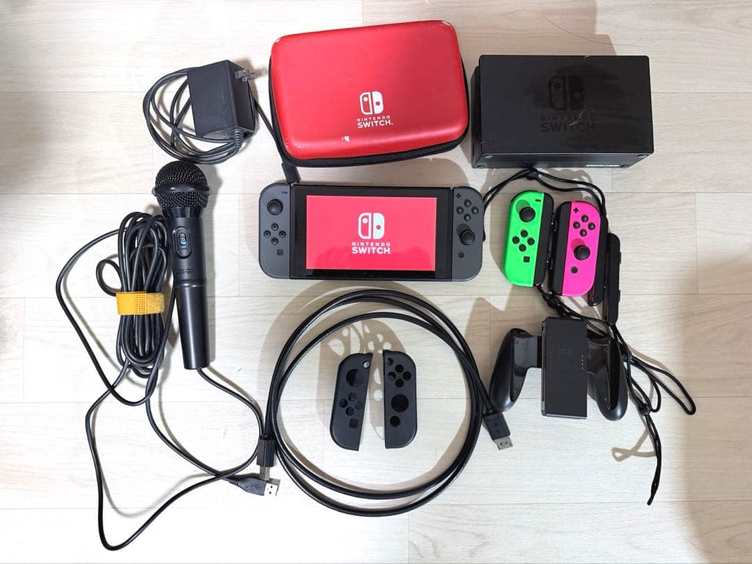 Nintendo Switch 本体 動作確認済み　ジョイコン4つ　マイク付き