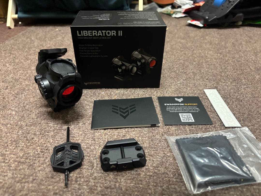 実物Swampfox Liberator II Mini ドットサイト スコープ