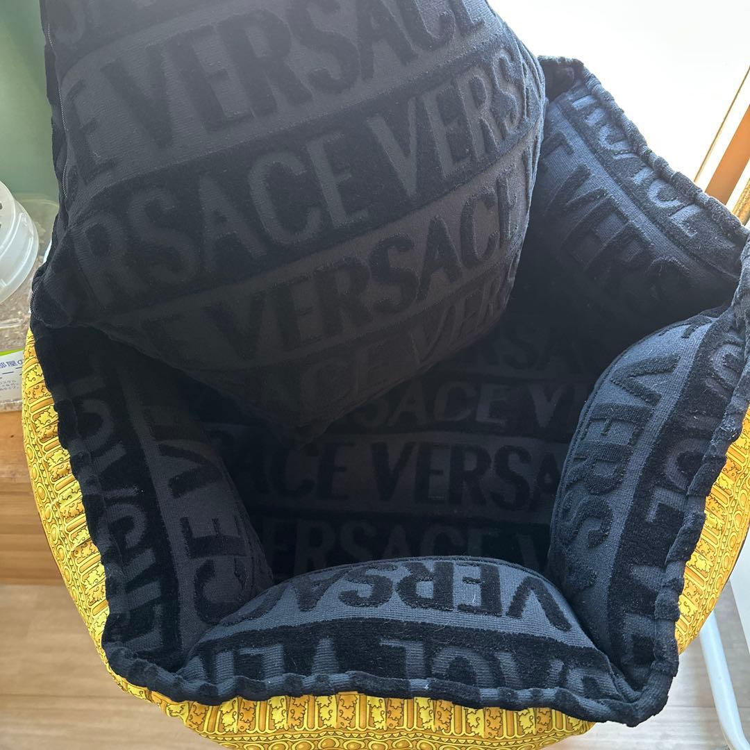 VERSACE I♡バロック ペットベッド
