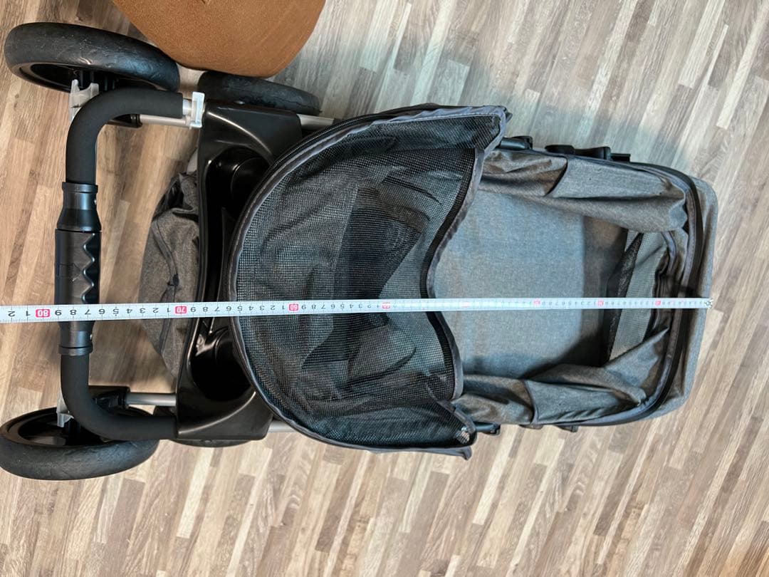 グレー メッシュ窓付き ペットカート