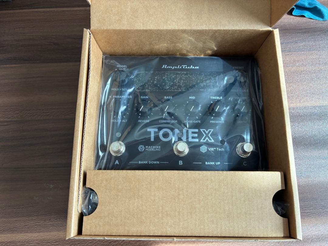 AmpliTube TONEX Pedal ギターエフェクター ライセンス譲渡❌