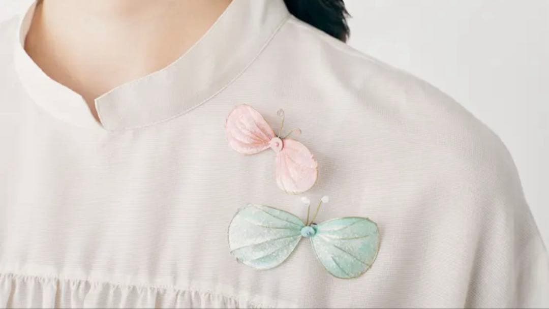 新品未使用　ミナペルホネンchouchoブローチmint mix