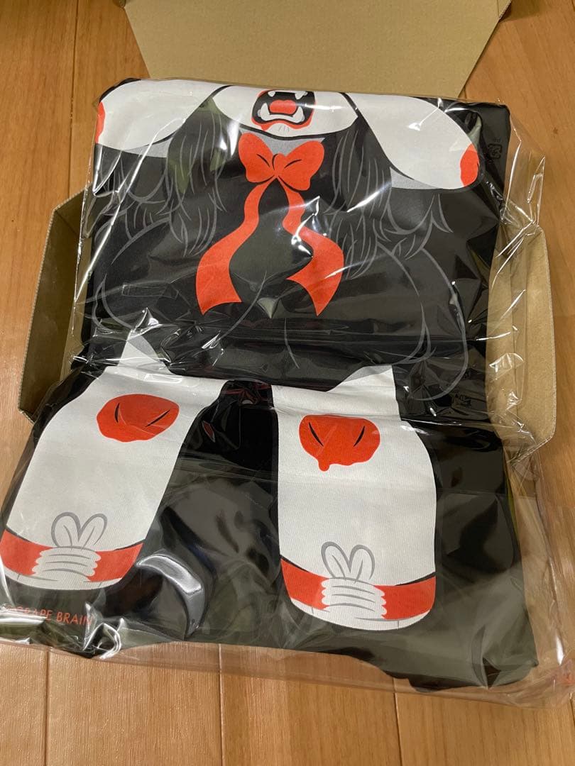 GRAPE BRAIN 戦慄！にぎるちゃん 222 ver. Tシャツ 白＆黒