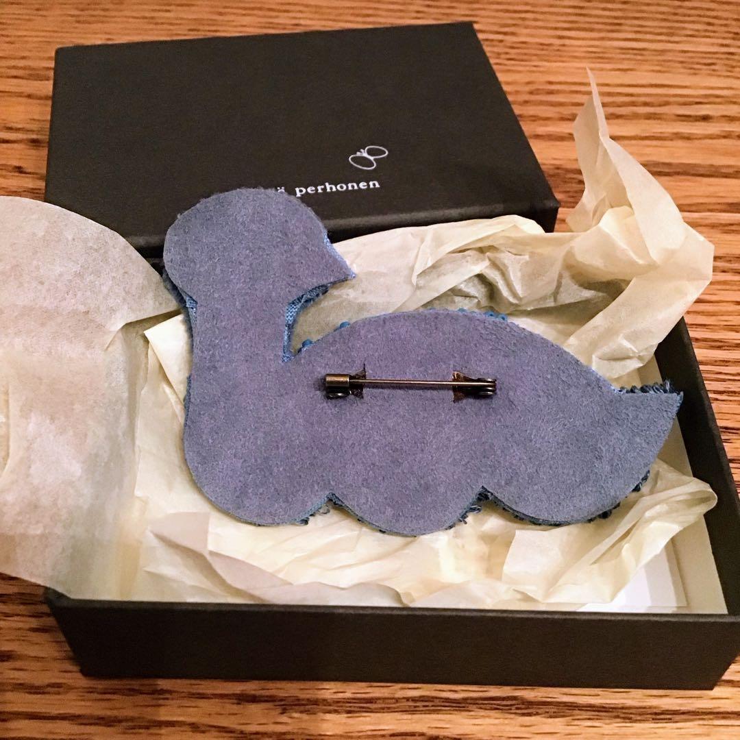 ミナペルホネン　2024SS Sea birds シーバード　コサージュ　ブルー