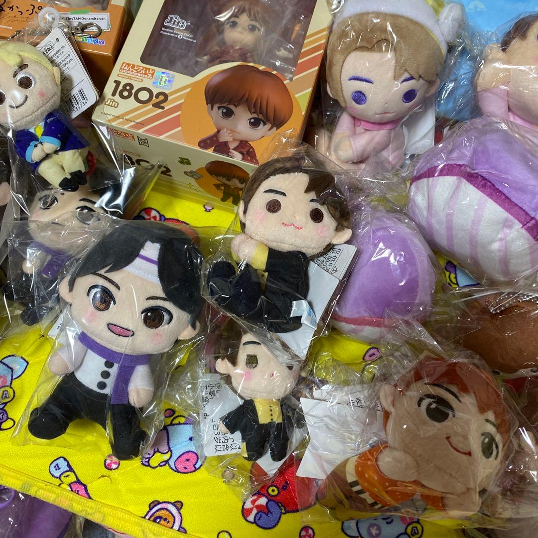 TinyTAN タイニータン Jin ジン ぬいぐるみ 等 まとめ売り30点