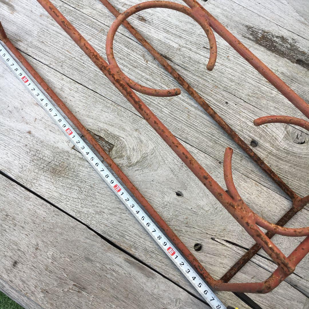 シャビーなアイアン