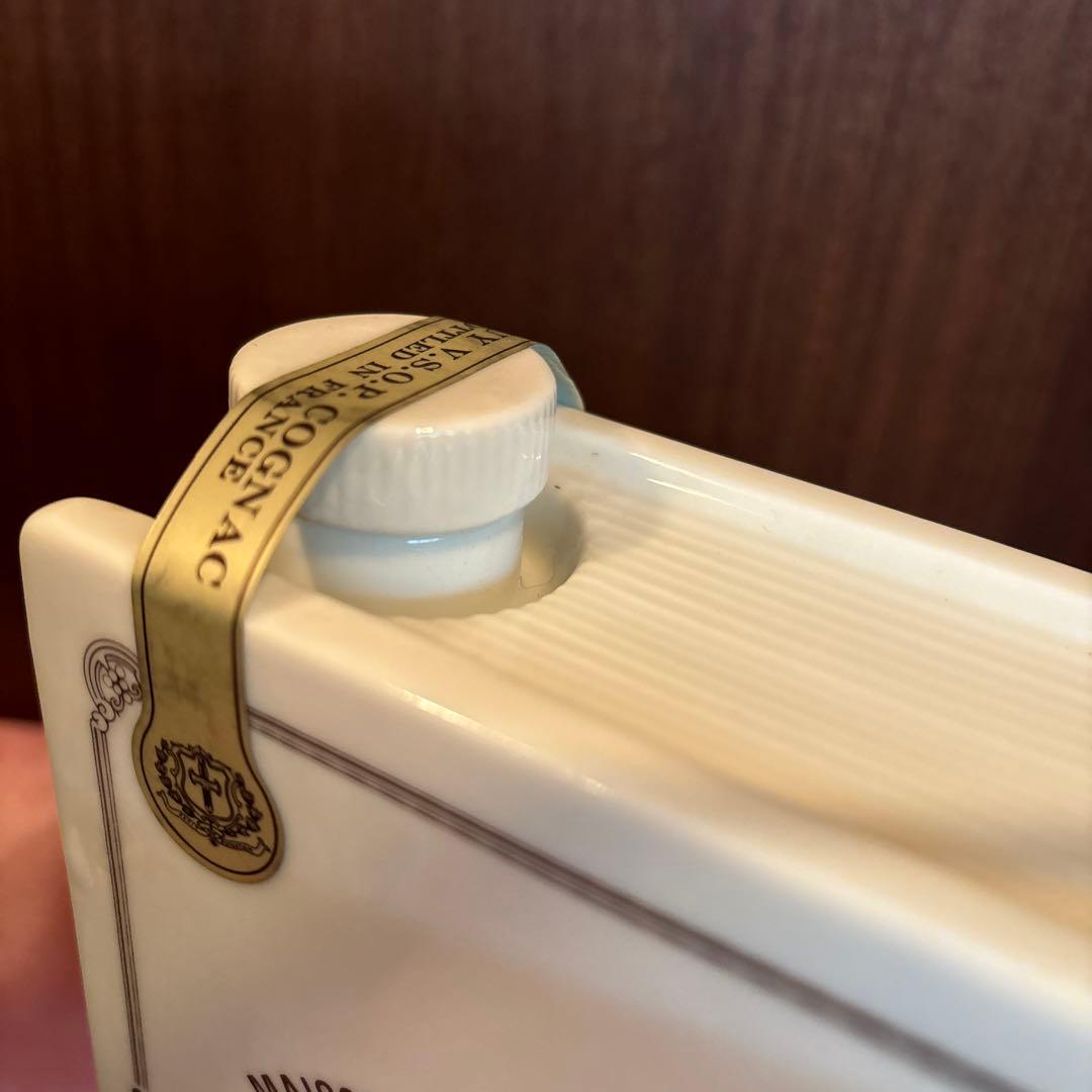 未開栓　VSOPコニャック、カミュ ナポレオン ブック