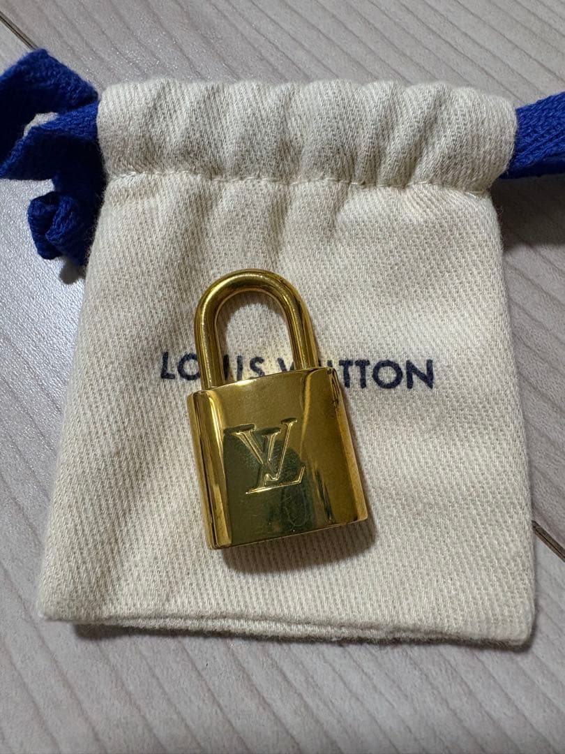 「美品」ルイヴィトン アルマBB