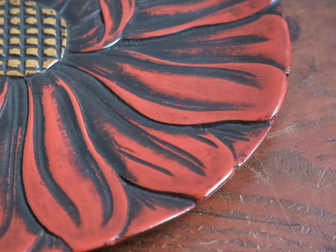 「19日まで掲載」鎌倉彫　千菓子器　漆工芸　お盆　台　箱付　Q1684