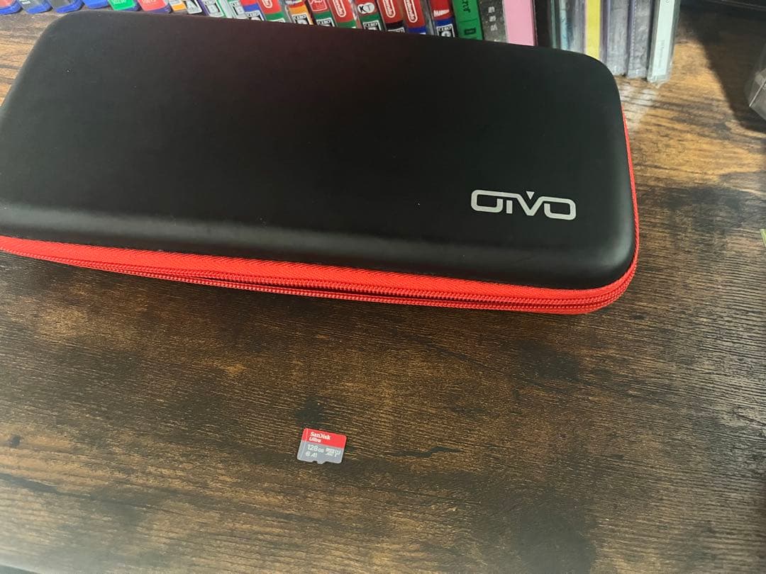 Nintendo Switch 本体 ピンク・グリーン　sdカード・収納ケース付