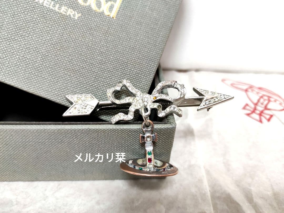 希少 ヴィヴィアンウエストウッドブローチ VivienneWestwood