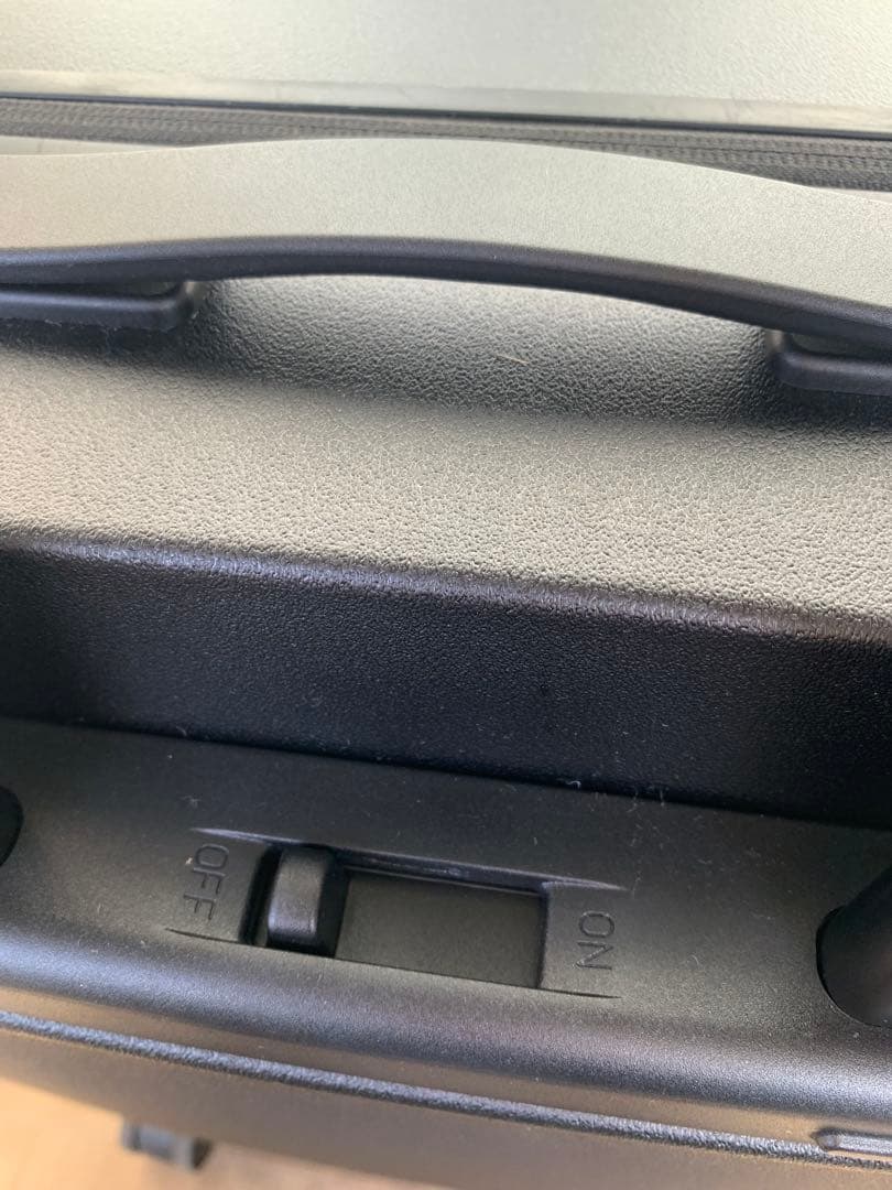 aucentic スーツケース キャスターストッパーキャリー シンプルブラック