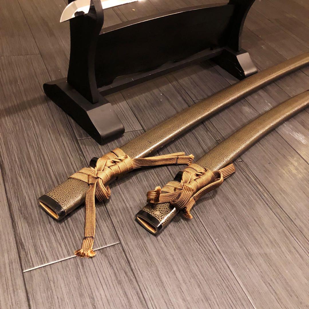 高級模造刀　居合刀　 美術刀剣　太刀　脇差　大小セット　2本セット　茶白拵え