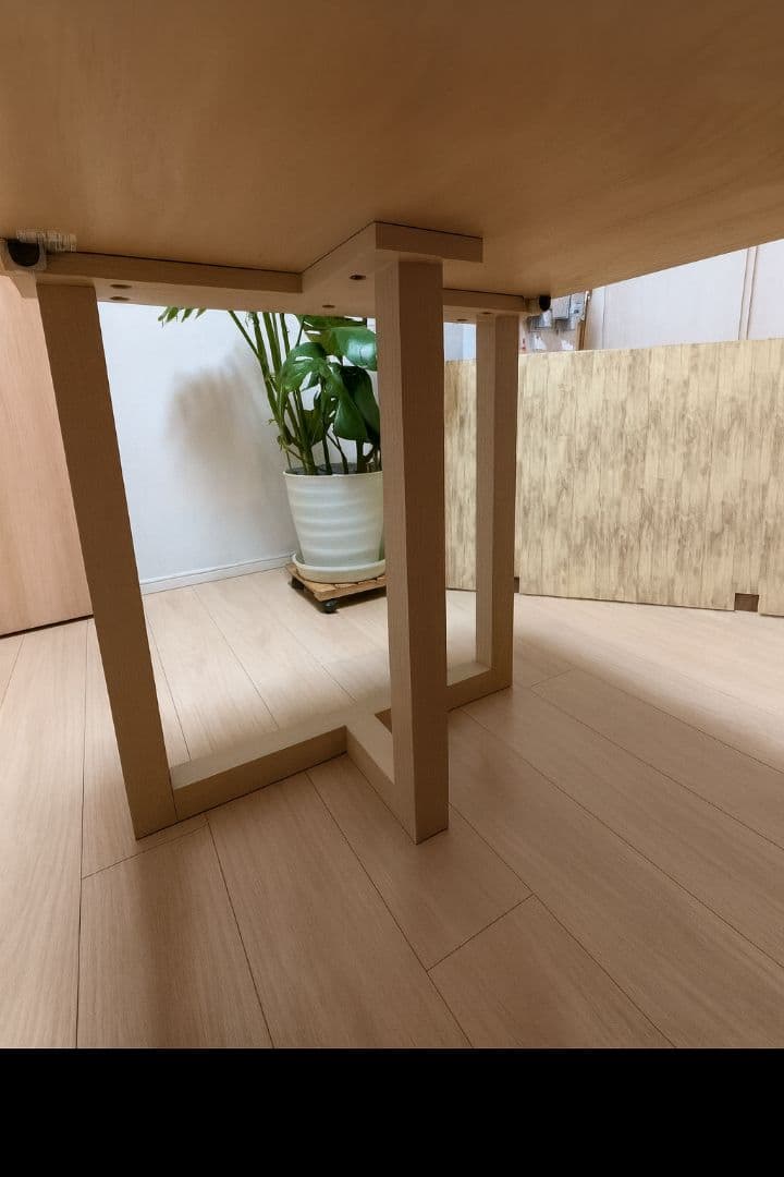 【24日まで大幅値下げ】　デザイナーズテーブルロックストーン ROCKSTONE