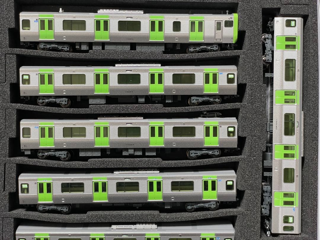 【11両】 KATO E235系 山手線