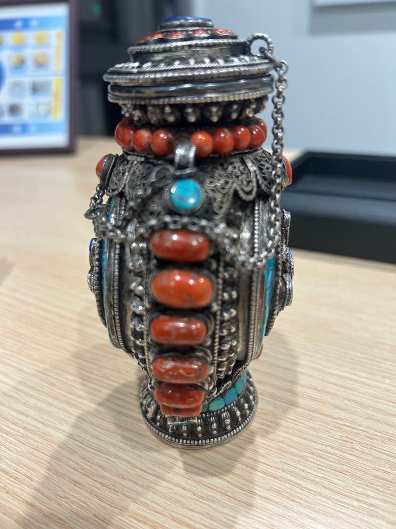 【多分激レア】鼻煙壺 素材不明