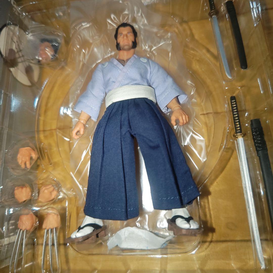 mezc one:12collective ローニン・ウルヴァリン