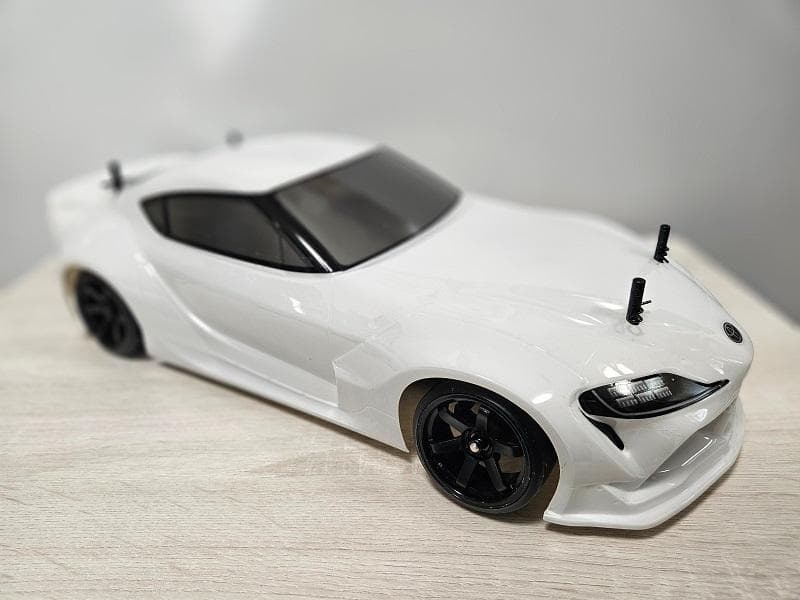 ヨコモ　スープラ　ホワイト　ドリフトパッケージ 2WD 組立済みフルセット