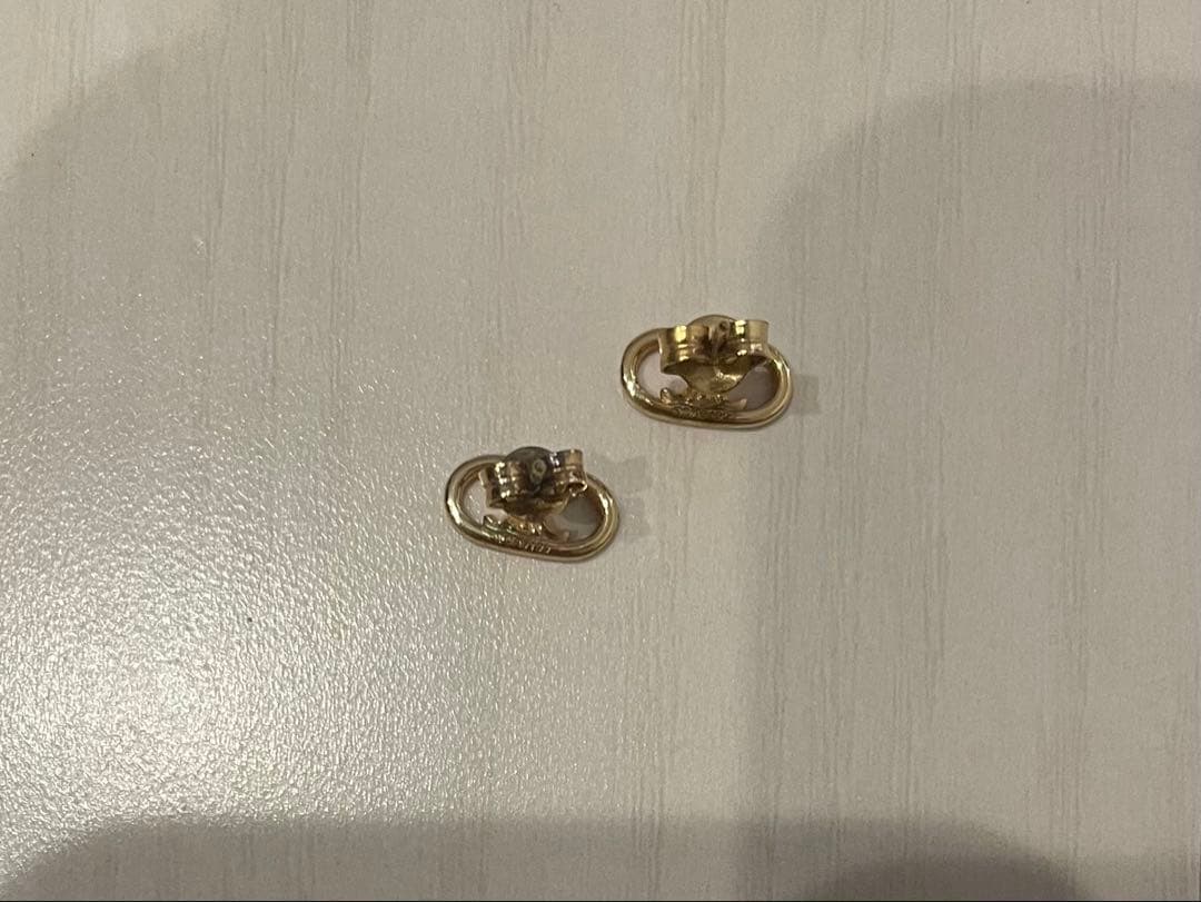 CELINE セリーヌ トリオンフ ピアス