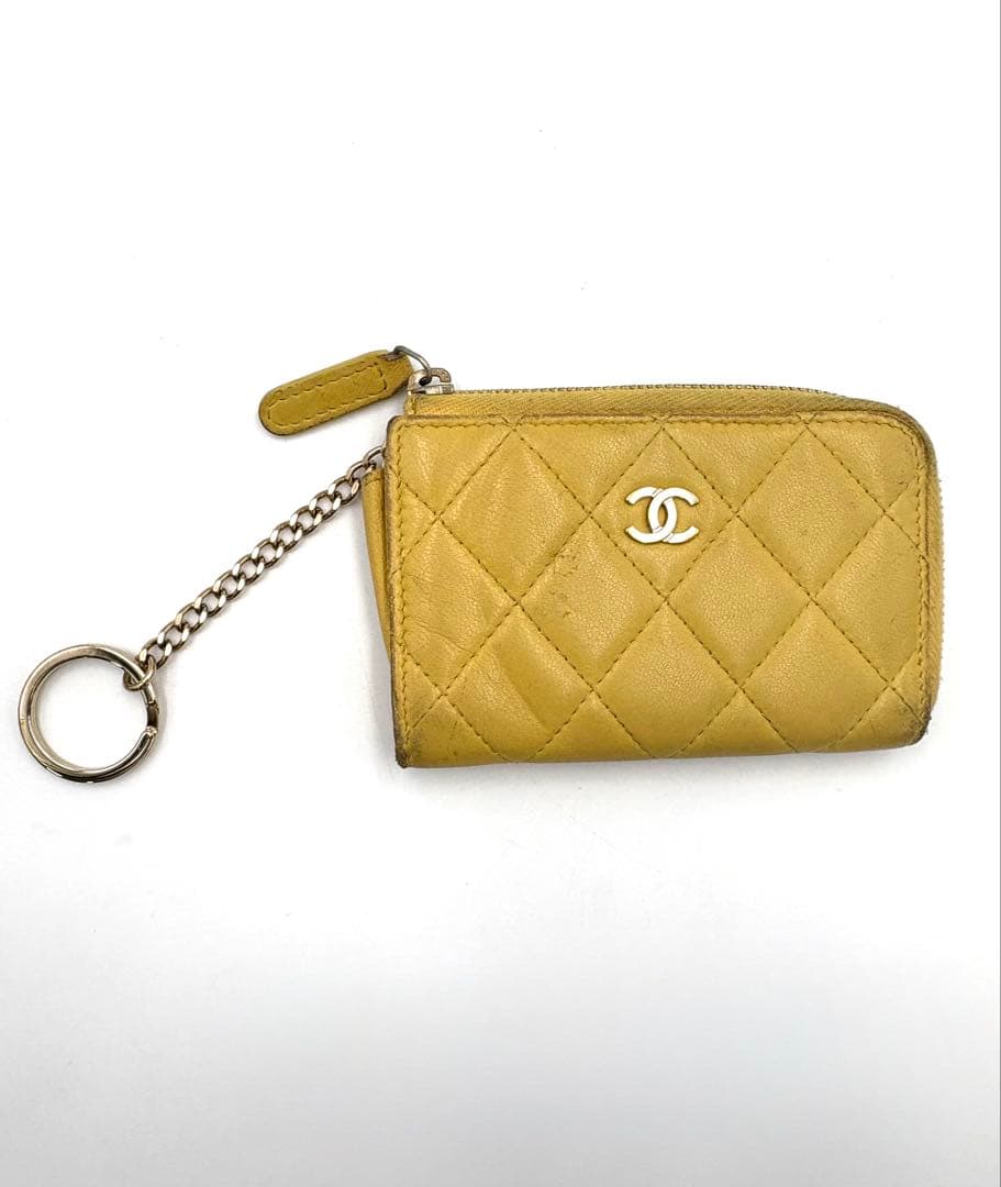 シャネル ラムスキン ケース A68943 イエロー 23番台 小銭入れ