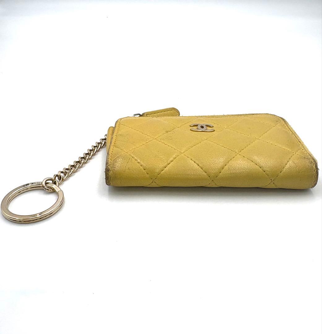 シャネル ラムスキン ケース A68943 イエロー 23番台 小銭入れ