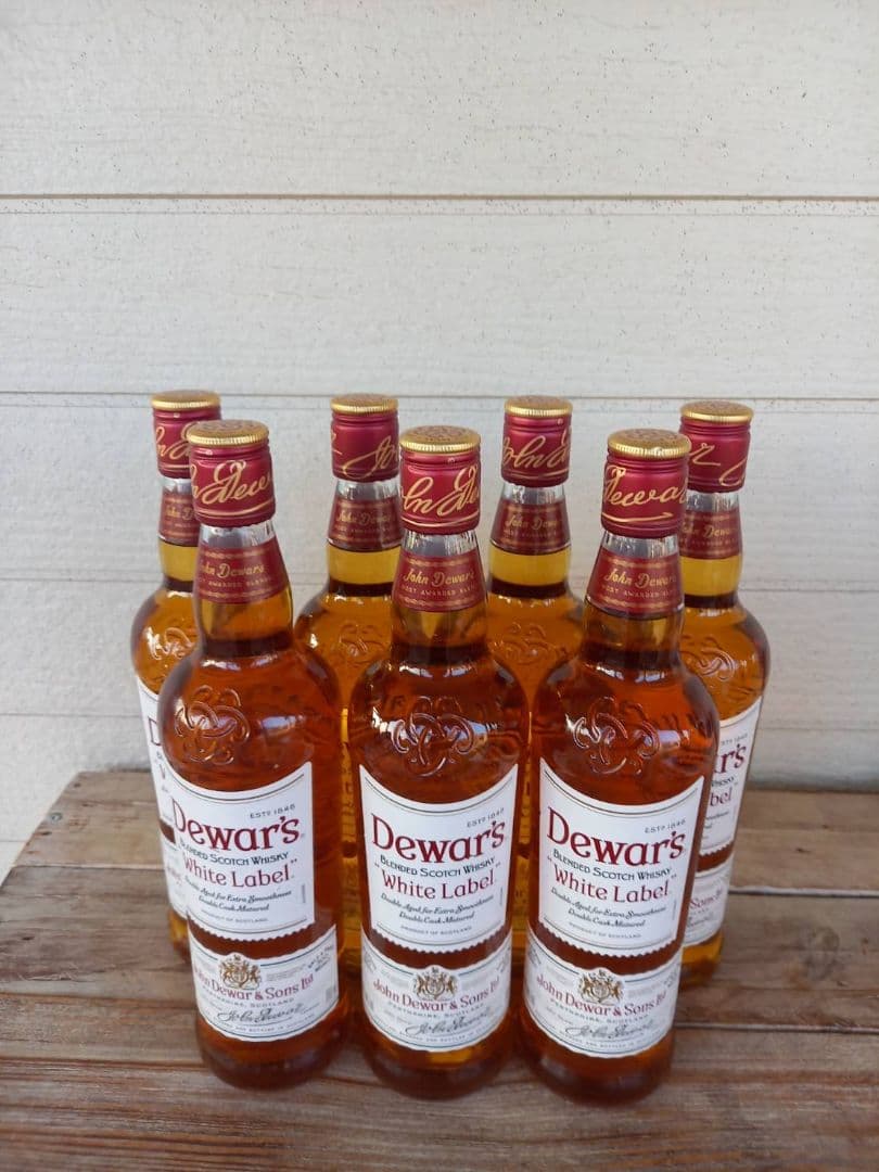 デュワーズ　ホワイトラベル　４０度 700ml　７本セット